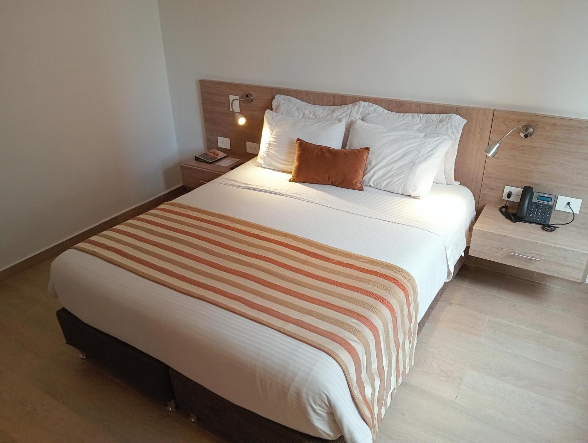 Hotel Lomas 10 Medellin By Dico Ngoại thất bức ảnh