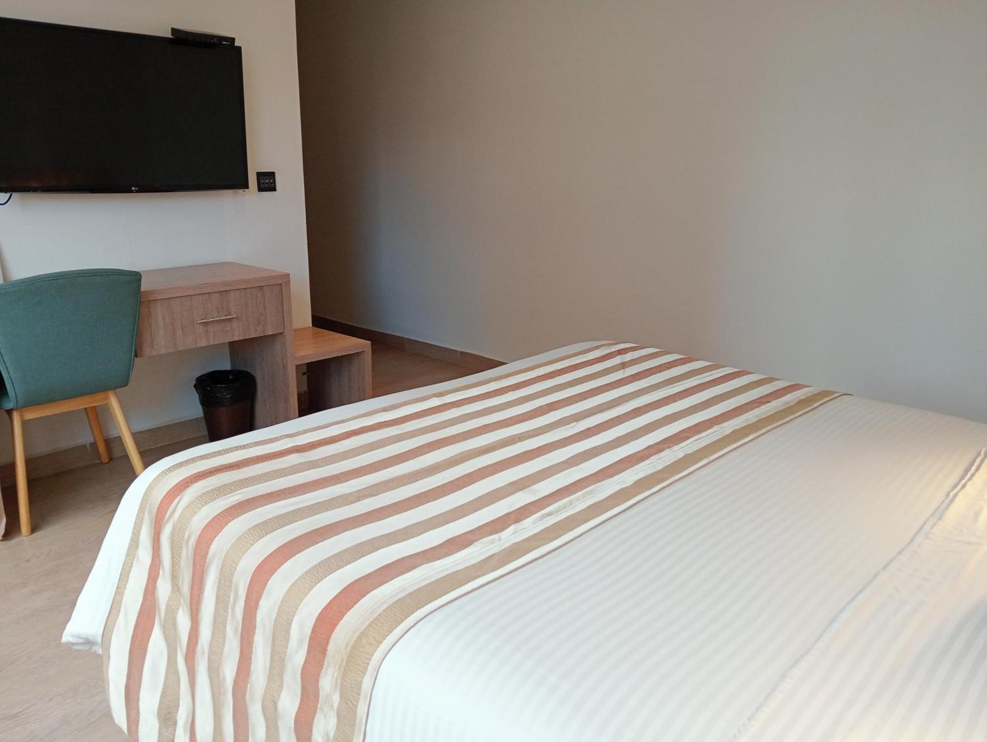 Hotel Lomas 10 Medellin By Dico Ngoại thất bức ảnh